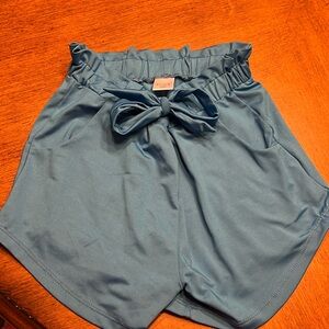 Adorable blue dance shorts! 💙 EUC!
